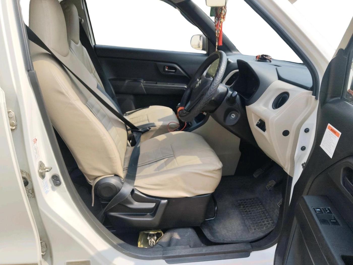 2019 Maruti New Wagon-R LXI CNG (O) 1.0, CNG, Manual, 75,605 km, interior