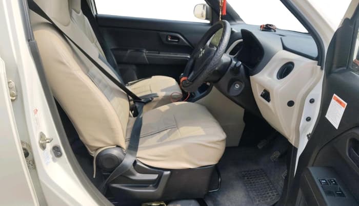 2019 Maruti New Wagon-R LXI CNG (O) 1.0, CNG, Manual, 75,605 km, interior