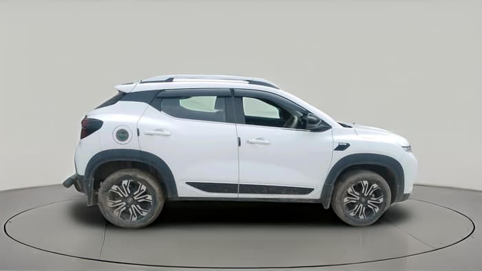 2022 Renault Kiger RXZ MT, Petrol, Manual, 45,405 km, exterior