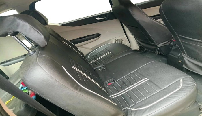 2020 Renault TRIBER RXZ, Petrol, Manual, 24,586 km, interior