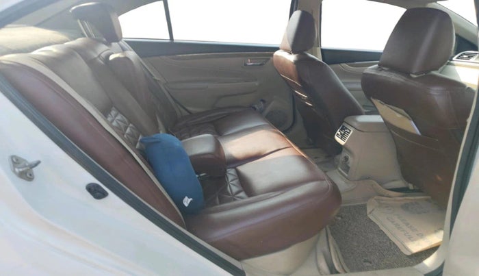 2021 Maruti Ciaz ALPHA 1.5 SHVS PETROL, Petrol, Manual, 1,26,865 km, interior