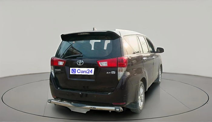 2017 Toyota Innova Crysta 2.4 GX 7 STR, Diesel, Manual, 2,47,961 km, exterior