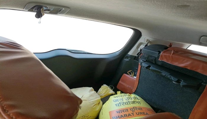 2017 Toyota Innova Crysta 2.4 GX 7 STR, Diesel, Manual, 2,47,961 km, interior