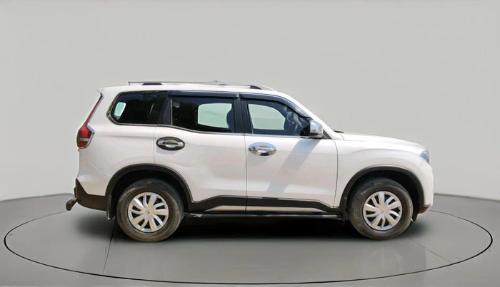 2024 Mahindra SCORPIO-N Z6 DIESEL MT 2WD 7 STR, Diesel, Manual, 52,338 km, exterior