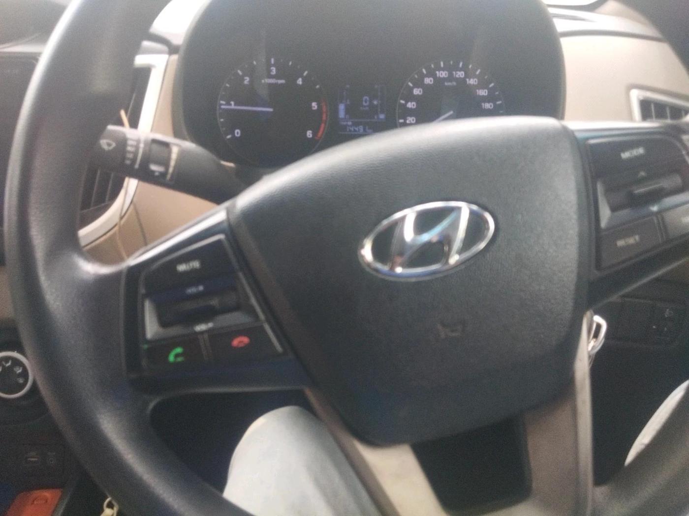2016 Hyundai Creta S 1.4 DIESEL, Diesel, Manual, 1,27,496 km, interior