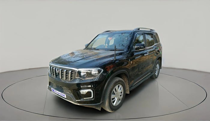 2025 Mahindra SCORPIO-N Z6 DIESEL MT 2WD 7 STR, Diesel, Manual, 21,961 km, exterior