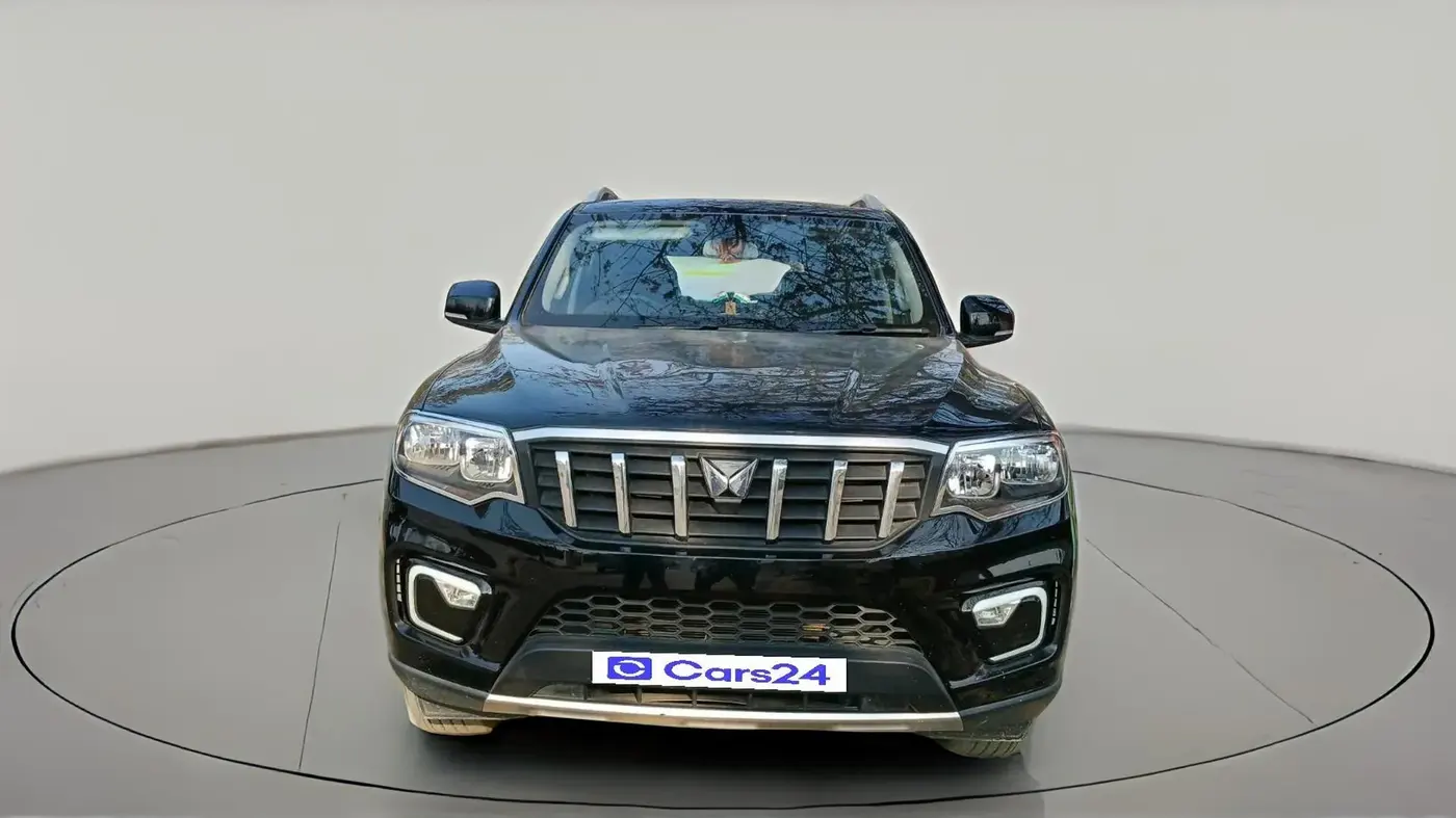 2025 Mahindra SCORPIO-N Z6 DIESEL MT 2WD 7 STR, Diesel, Manual, 21,961 km, exterior