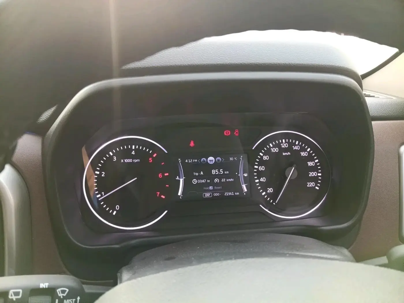 2025 Mahindra SCORPIO-N Z6 DIESEL MT 2WD 7 STR, Diesel, Manual, 21,961 km, interior