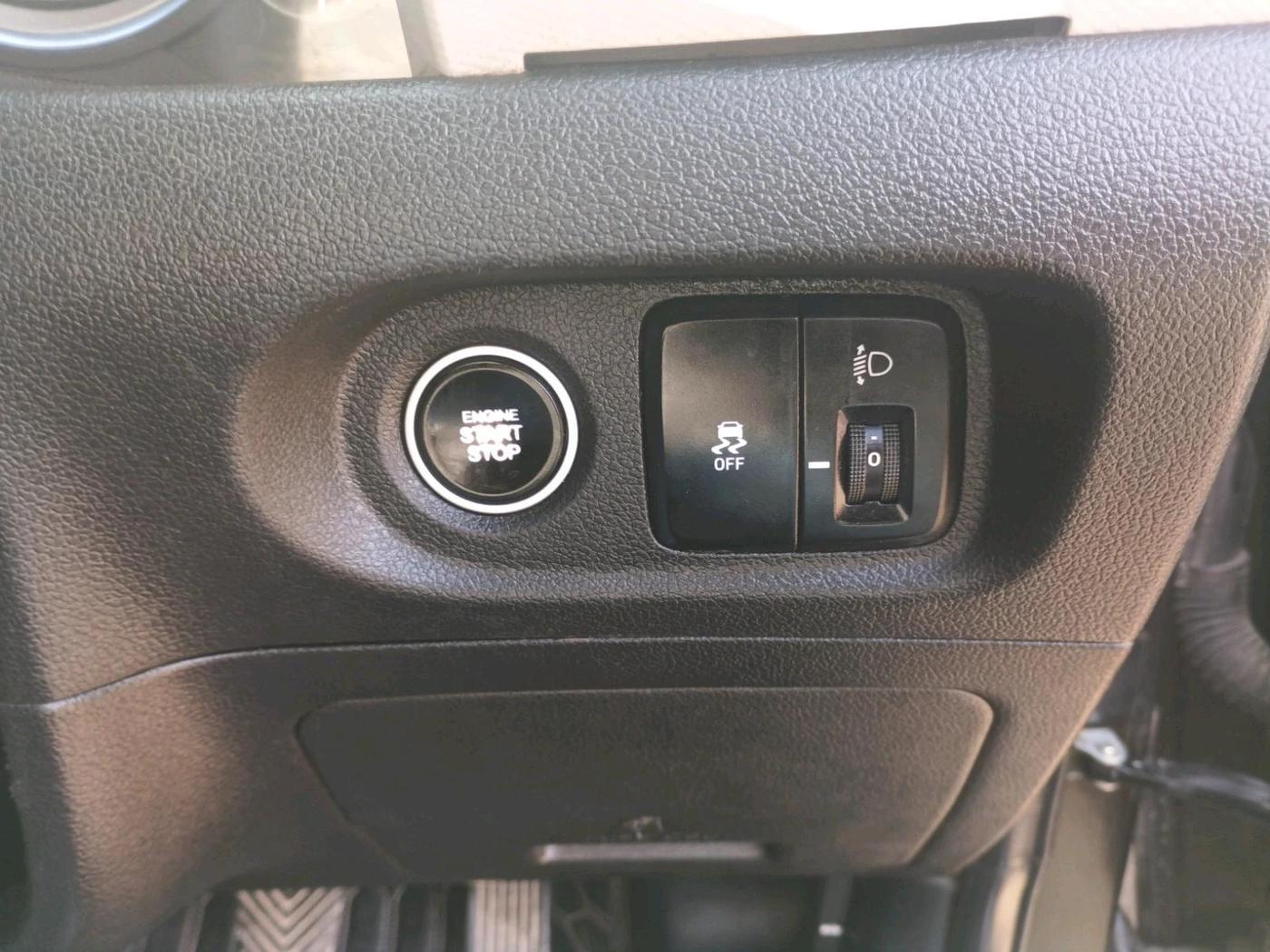 2020 Hyundai Creta SX 1.5 DIESEL, Diesel, Manual, 1,21,587 km, interior