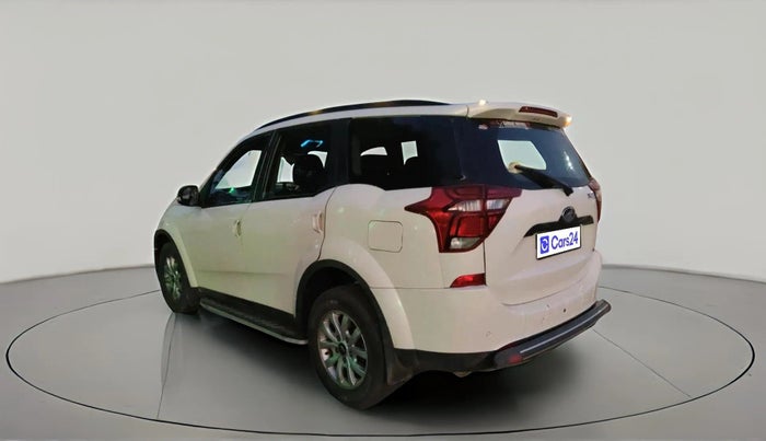 2020 Mahindra XUV500 W7, Diesel, Manual, 1,03,435 km, exterior