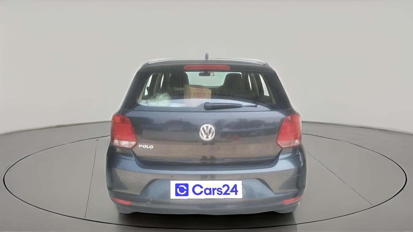 2016 Volkswagen Polo HIGHLINE1.2L, Petrol, Manual, 1,11,019 km, exterior