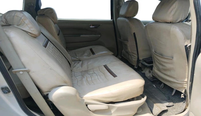 2017 Maruti Ertiga VXI CNG, CNG, Manual, 1,33,017 km, interior