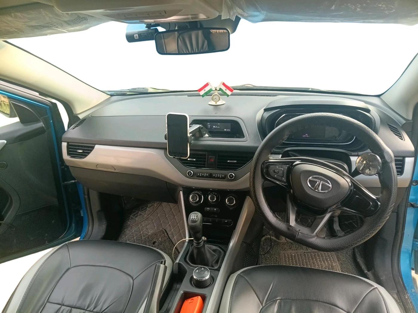 2020 Tata NEXON XM SUNROOF PETROL, Petrol, Manual, 59,476 km, interior