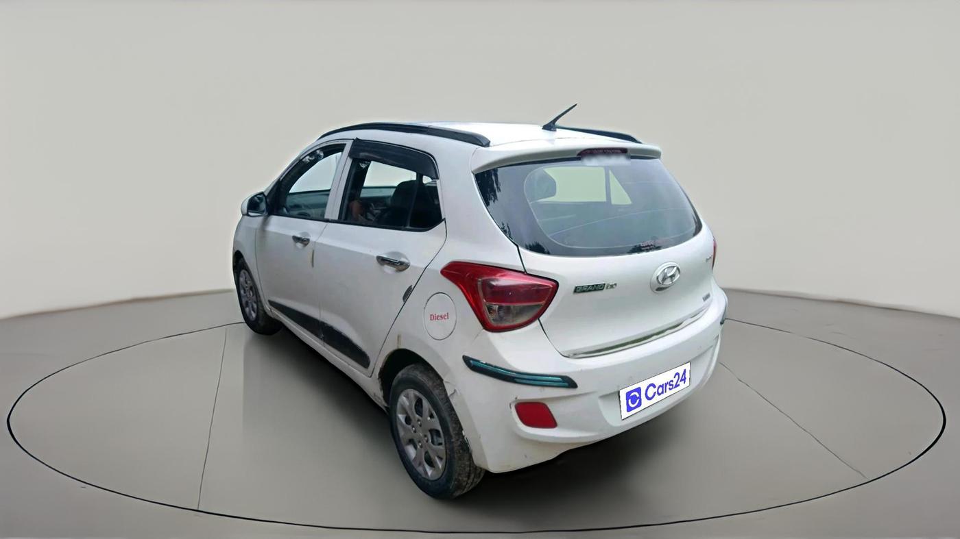 2013 Hyundai Grand i10 SPORTZ 1.1 CRDI, Diesel, Manual, 1,23,468 km, exterior