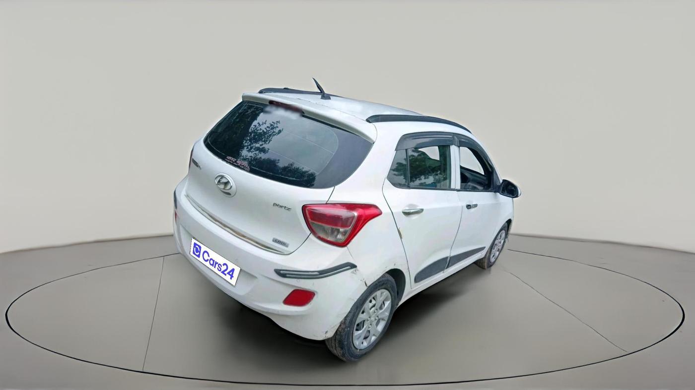2013 Hyundai Grand i10 SPORTZ 1.1 CRDI, Diesel, Manual, 1,23,468 km, exterior