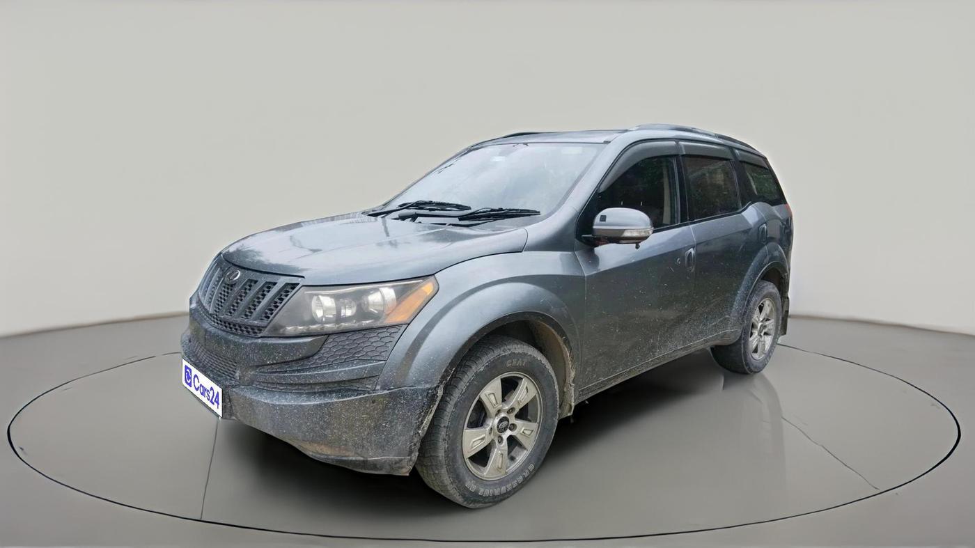 2012 Mahindra XUV500 W8, Diesel, Manual, 2,02,016 km, exterior