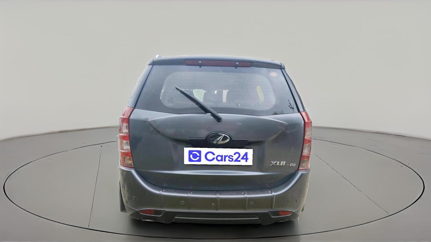 2012 Mahindra XUV500 W8, Diesel, Manual, 2,02,016 km, exterior