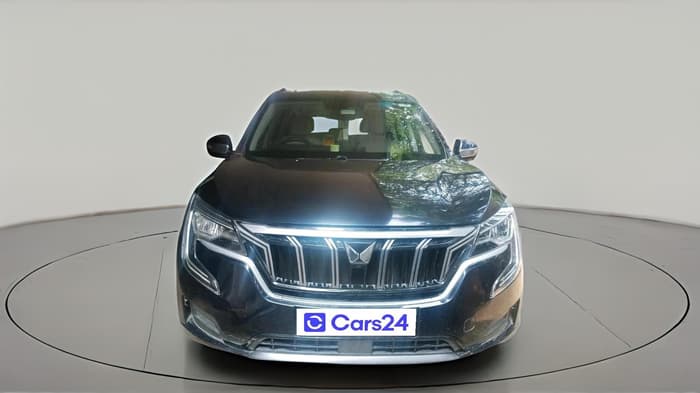 2022 Mahindra XUV700 AX 7 P AT 7 STR, Petrol, Automatic, 36,682 km, exterior