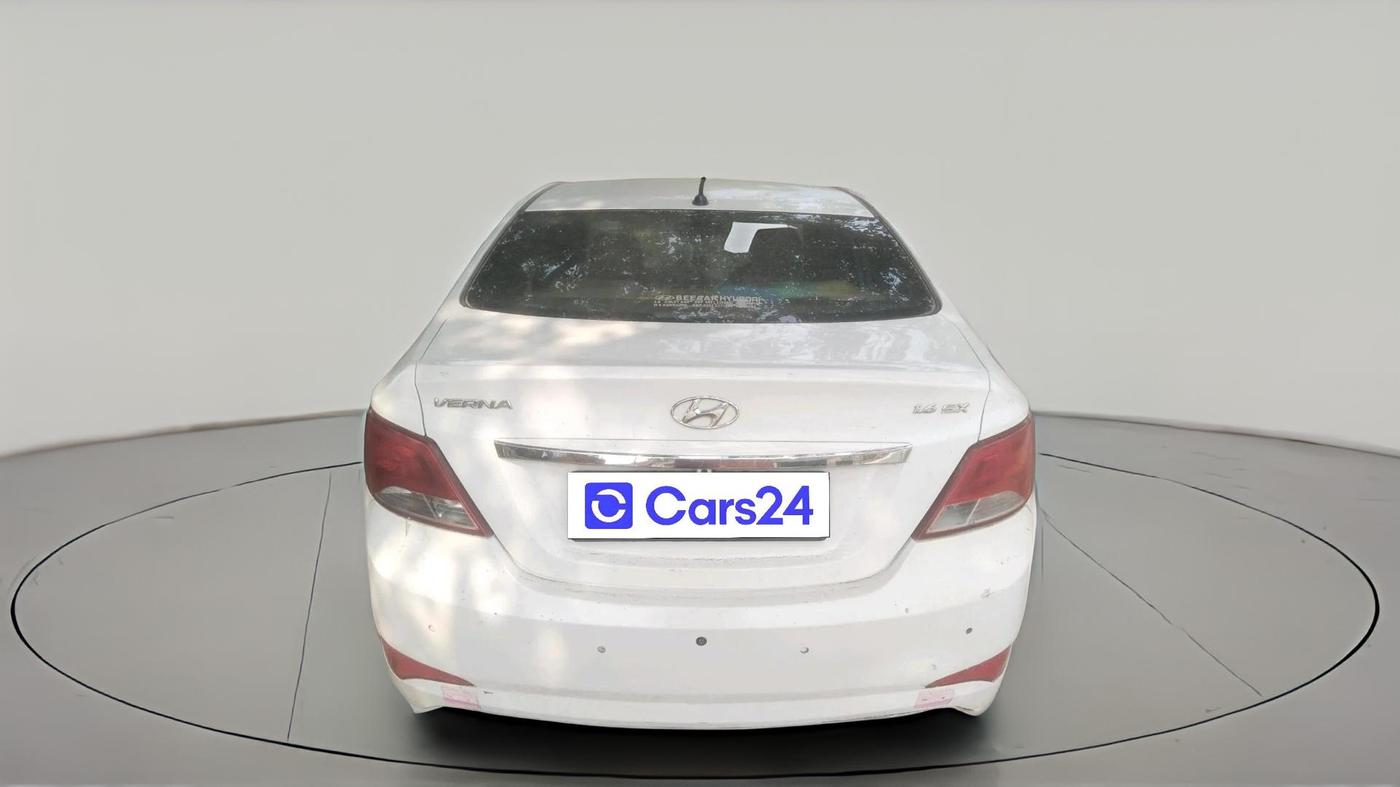 2015 Hyundai Verna FLUIDIC 4S 1.6 VTVT S(O), Petrol, Manual, 84,373 km, exterior