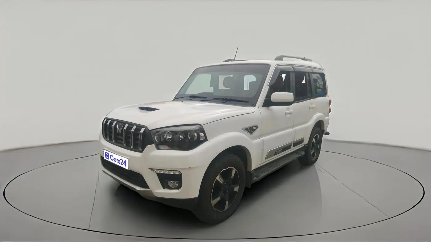 2023 Mahindra SCORPIO CLASSIC S11 7STR, Diesel, Manual, 1,09,260 km, exterior