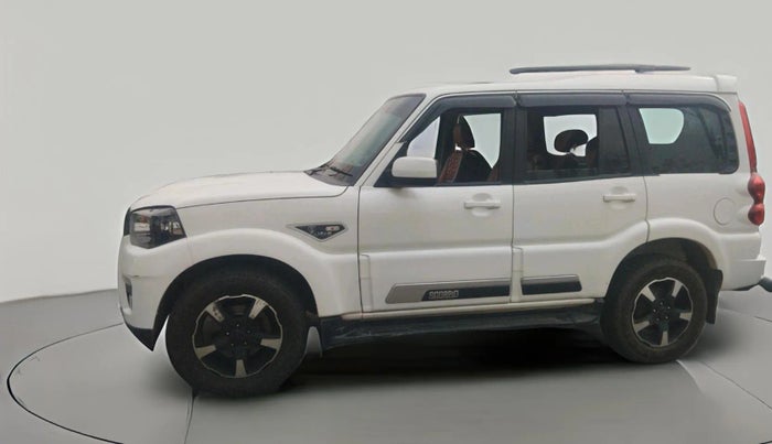 2023 Mahindra SCORPIO CLASSIC S11 7STR, Diesel, Manual, 1,09,260 km, exterior