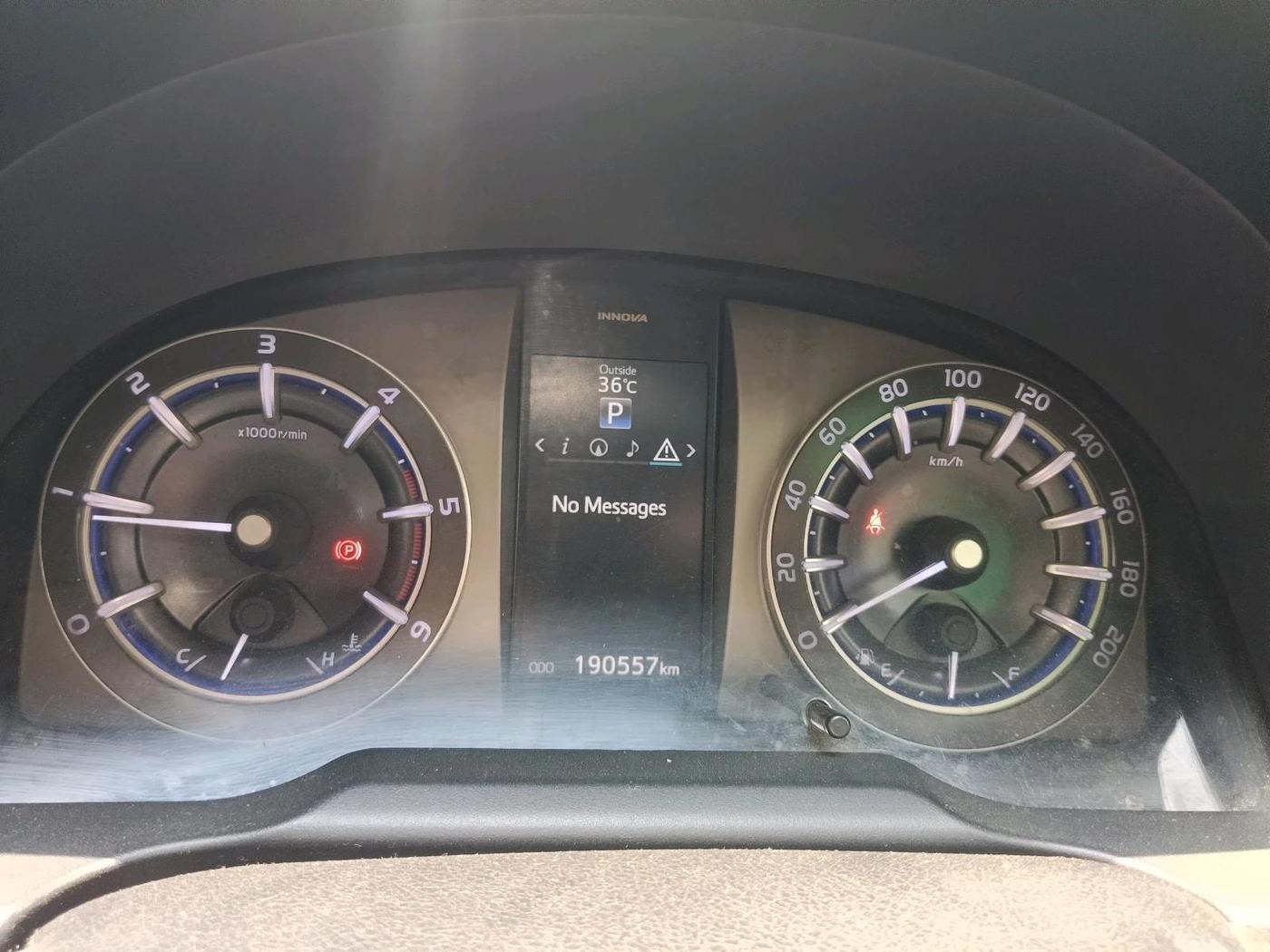 2017 Toyota Innova Crysta 2.8 ZX AT 7 STR, Diesel, Automatic, 1,90,557 km, interior