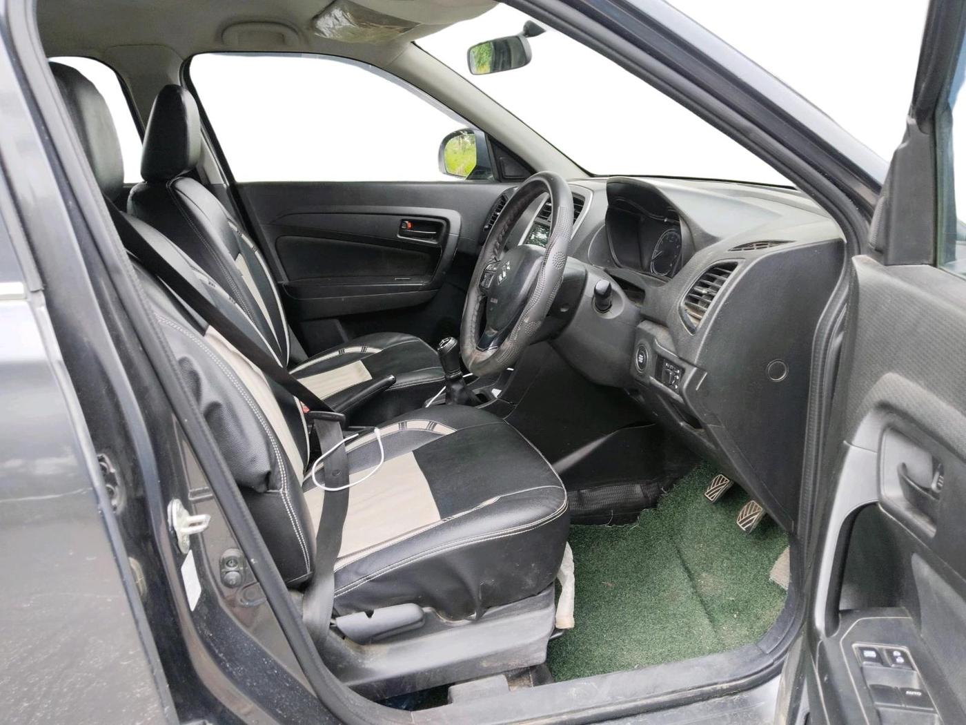 2022 Maruti Vitara Brezza VXI, Petrol, Manual, 73,970 km, interior