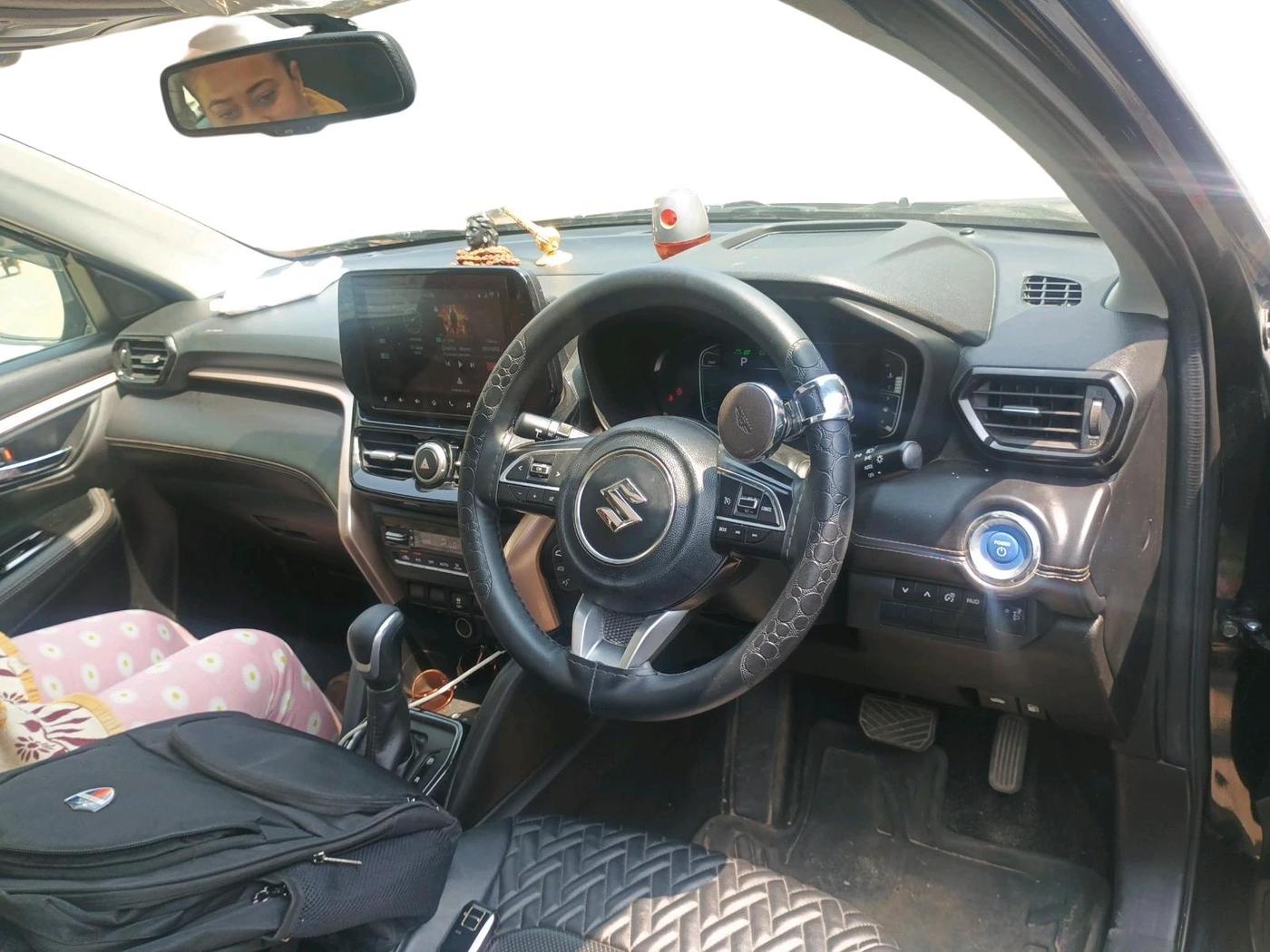 2025 Maruti Grand Vitara ZETA PLUS  HYBRID ECVT, Hybrid, Automatic, 26,266 km, interior