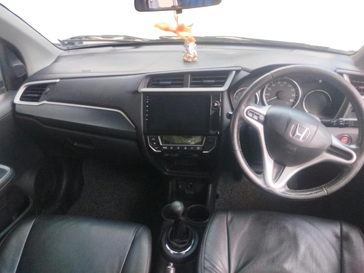 2017 Honda BR-V 1.5L I- DTEC VX, Diesel, Manual, 1,19,759 km, interior