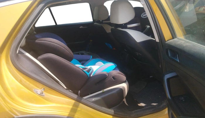 2021 Volkswagen T-ROC 1.5 TSI AT, Petrol, Automatic, 74,682 km, interior