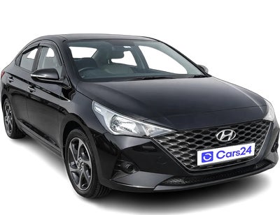 2022 Hyundai Verna - Sedan - Petrol - Manual - ₹6.91 lakh
