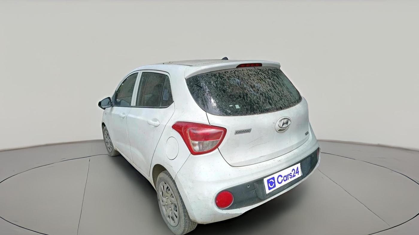 2017 Hyundai Grand i10 SPORTZ 1.2 KAPPA VTVT, Petrol, Manual, 76,772 km, exterior