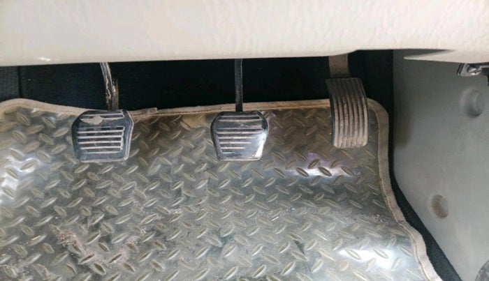2016 Mahindra Scorpio S10 1.99, Diesel, Manual, 97,772 km, interior