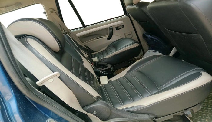 2016 Mahindra Scorpio S10 1.99, Diesel, Manual, 97,772 km, interior