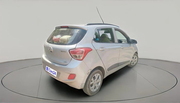 2016 Hyundai Grand i10 SPORTZ 1.2 KAPPA VTVT, Petrol, Manual, 1,08,754 km, exterior