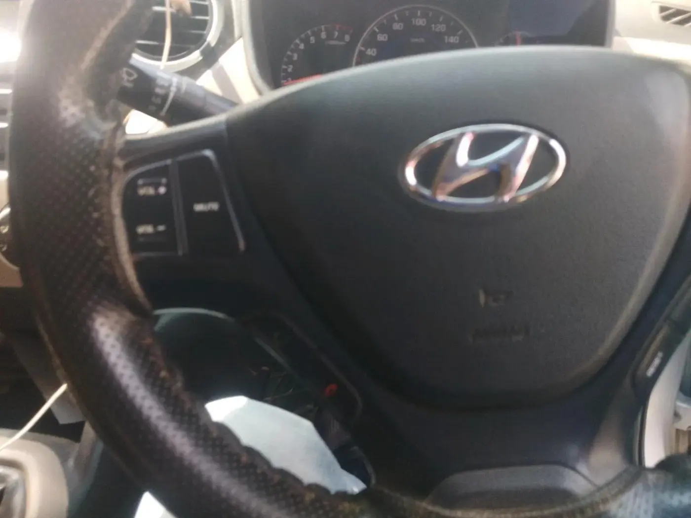 2016 Hyundai Grand i10 SPORTZ 1.2 KAPPA VTVT, Petrol, Manual, 1,08,754 km, interior