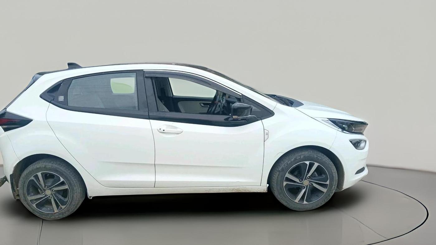 2023 Tata ALTROZ XZ + SUNROOF, Petrol, Manual, 32,755 km, exterior