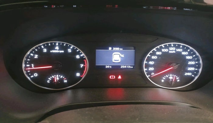 2021 KIA SELTOS HTK PLUS 1.5, Petrol, Manual, 25,413 km, interior