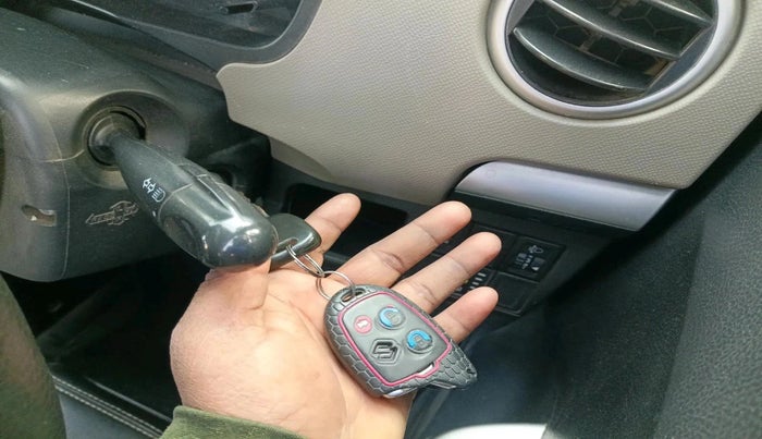 2016 Maruti Wagon R 1.0 LXI CNG, CNG, Manual, 86,785 km, interior