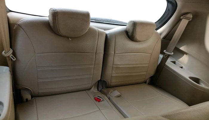 2016 Maruti Ertiga ZXI, Petrol, Manual, 11,696 km, interior