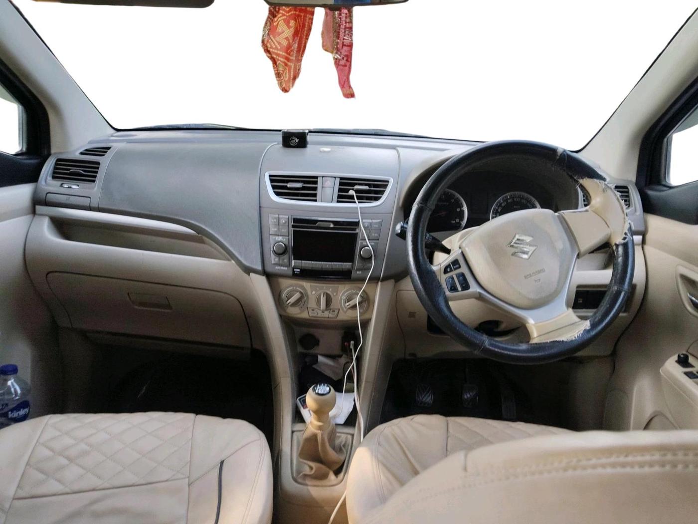 2014 Maruti Ertiga ZDI, Diesel, Manual, 96,671 km, interior