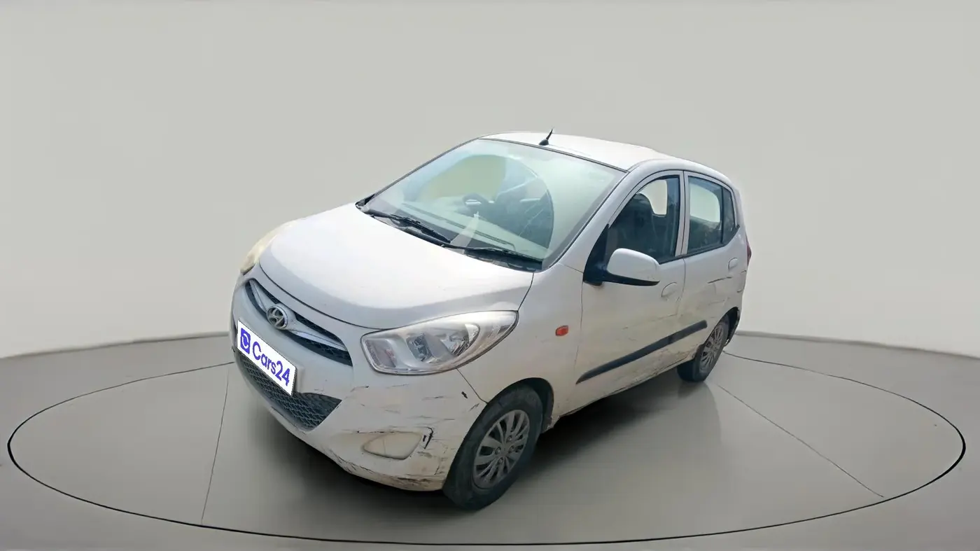 2015 Hyundai i10 SPORTZ 1.1, Petrol, Manual, 26,611 km, exterior