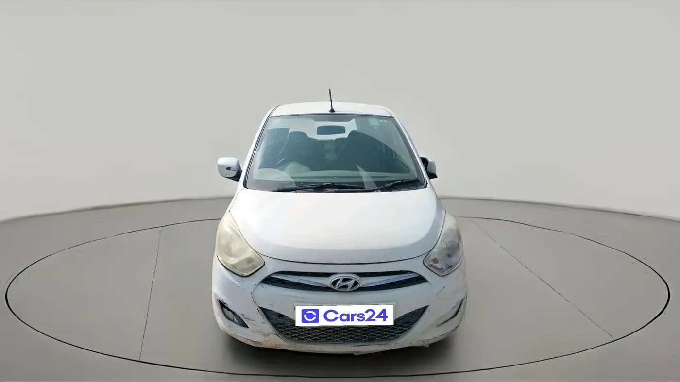 2015 Hyundai i10 SPORTZ 1.1, Petrol, Manual, 26,611 km, exterior