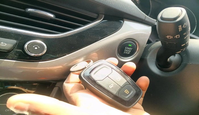 2019 Tata NEXON XZ PLUS PETROL, Petrol, Manual, 90,139 km, interior