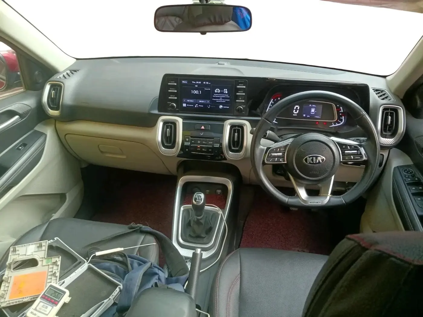 2020 KIA SONET HTX 1.0 IMT, Petrol, Manual, 17,442 km, interior