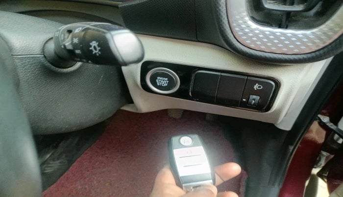 2020 KIA SONET HTX 1.0 IMT, Petrol, Manual, 17,442 km, interior