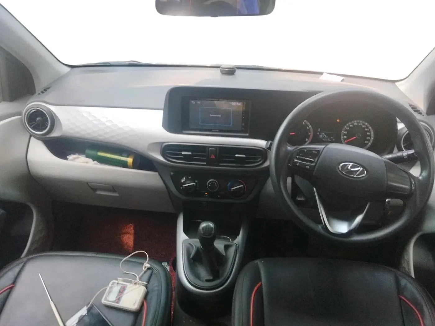 2021 Hyundai GRAND I10 NIOS MAGNA CORPORATE EDITION 1.2 KAPPA VTVT, Petrol, Manual, 42,518 km, interior