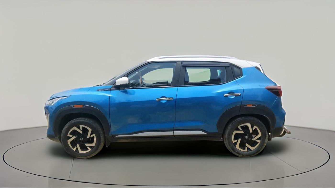 2021 Nissan MAGNITE XV DUAL TONE, CNG, Manual, 34,874 km, exterior