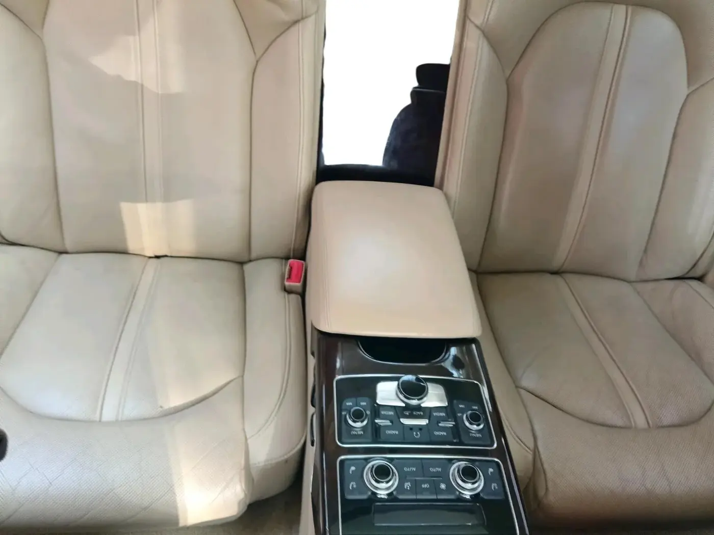 2014 Audi A8L 3.0 TDI quattro, Diesel, Automatic, 74,993 km, interior