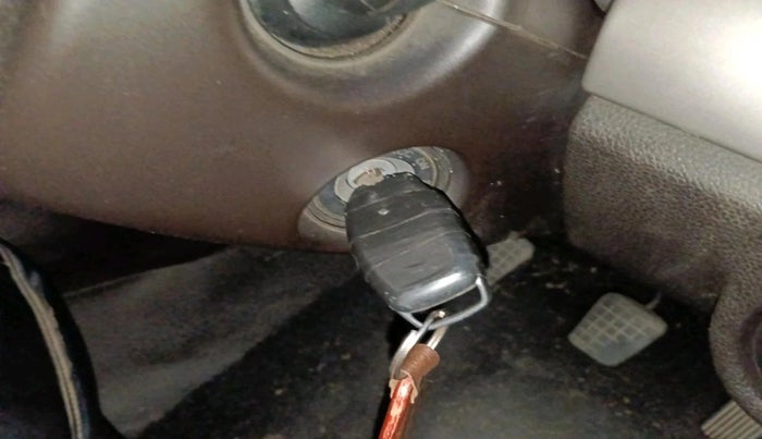 2018 Tata Safari Storme 2.2 EX 4X2, Diesel, Manual, 1,05,791 km, interior